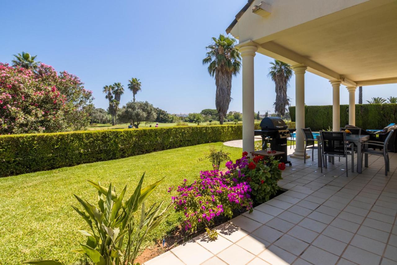 Villa Lujo Olivanova Golf Met Экстерьер фото