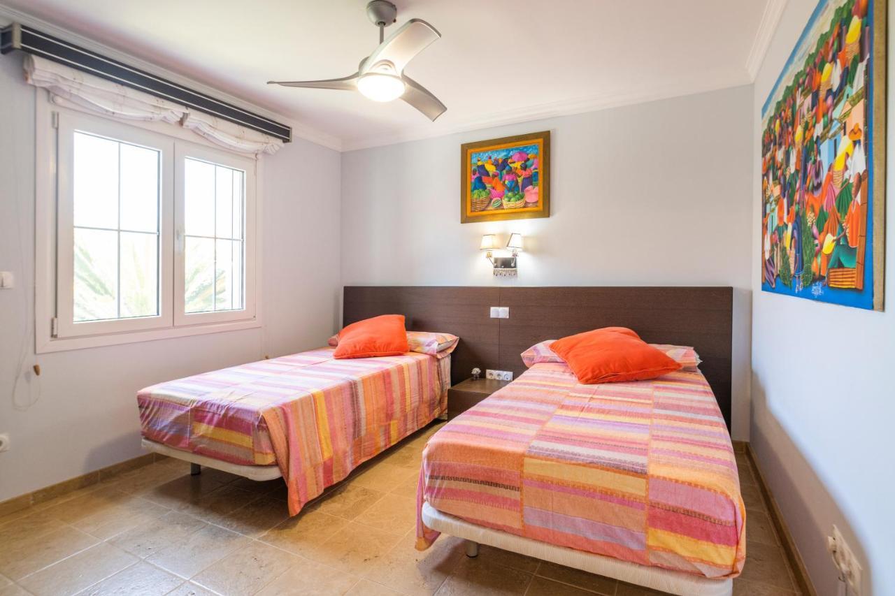 Villa Lujo Olivanova Golf Met Экстерьер фото